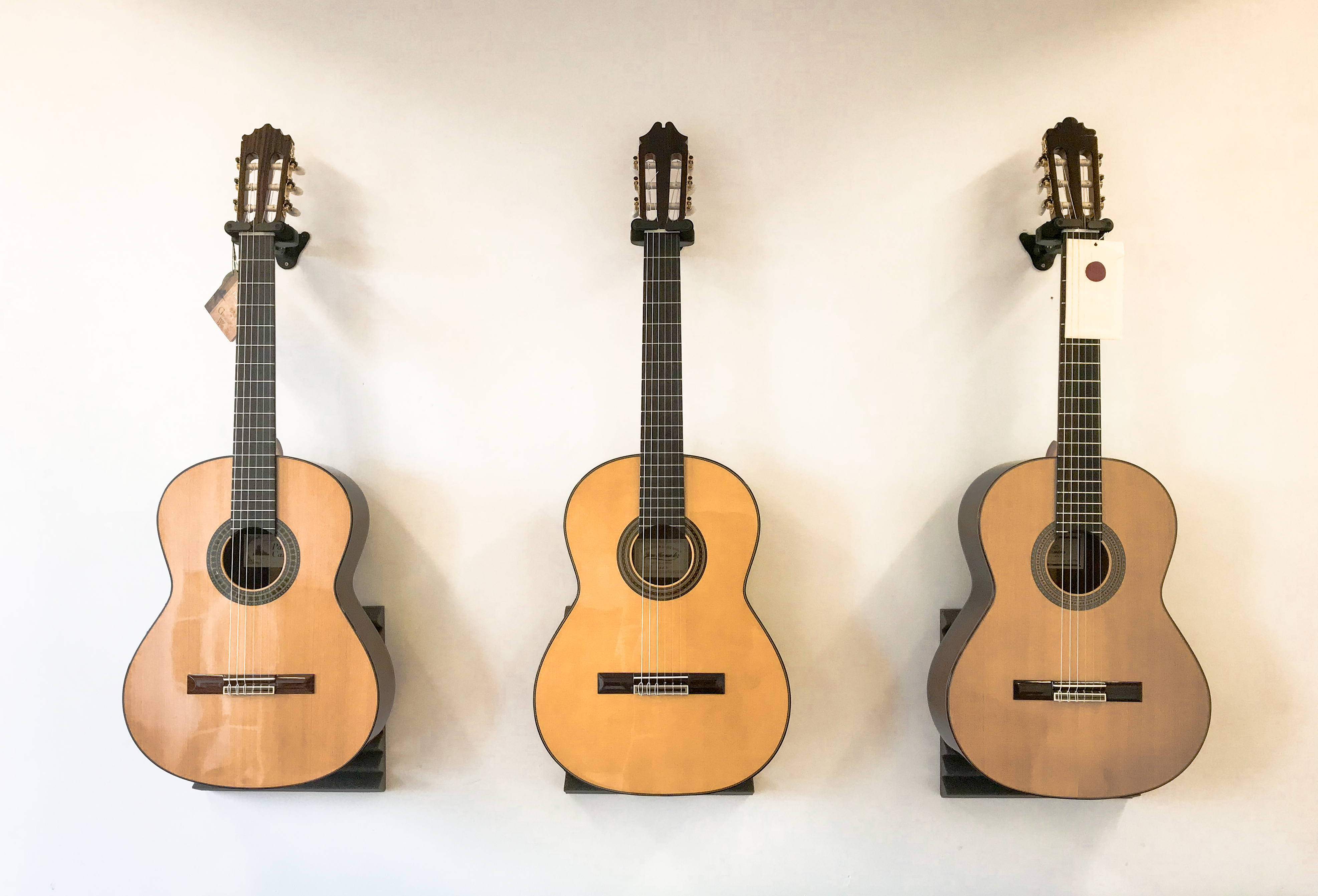 Why Buy From A Classical Guitar Shop Classical Guitar Academy
