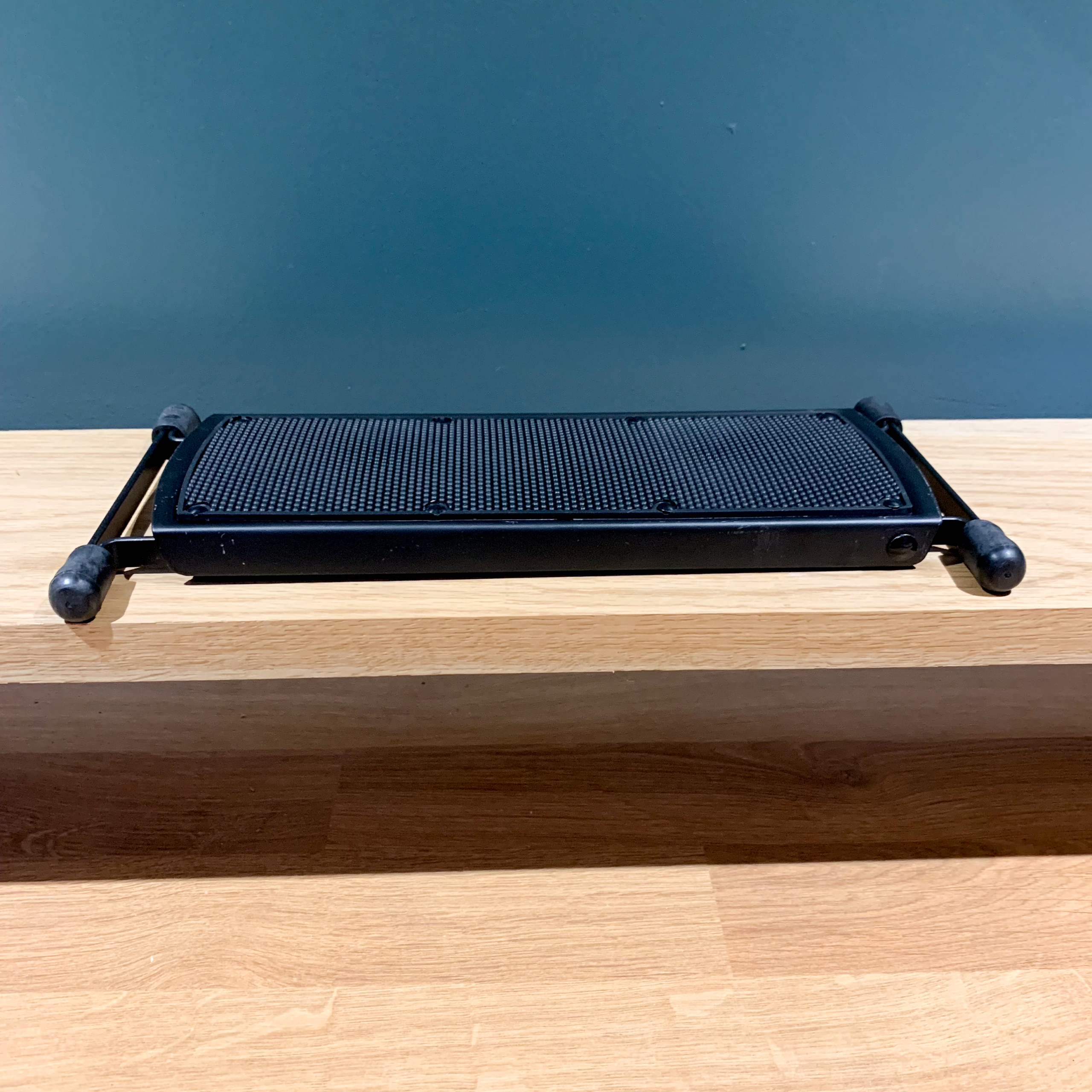 Guitar Footstool - Image 2